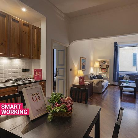 Santa Chiara Apartment By Wonderful Italy Генуа Екстериор снимка