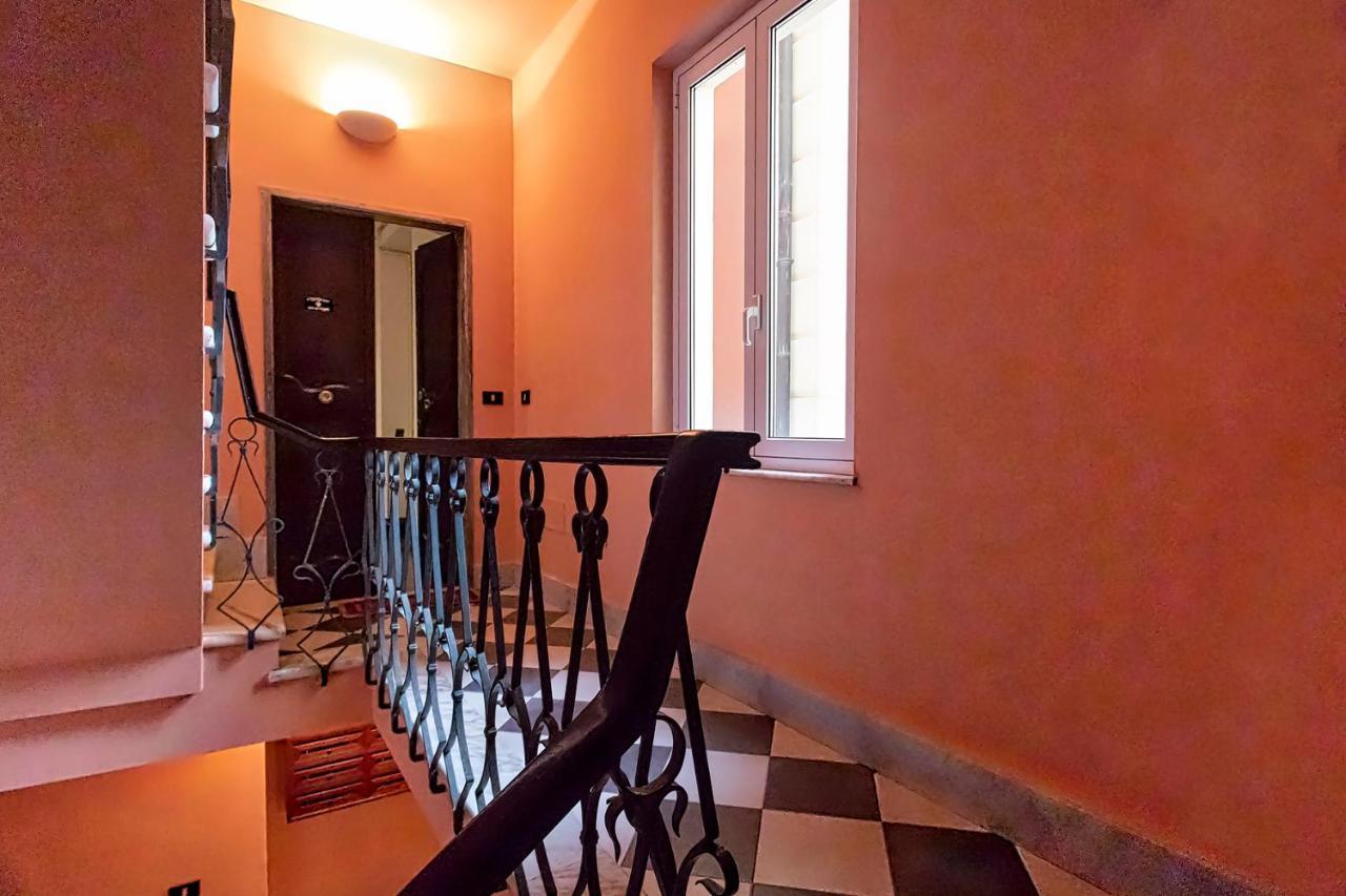 Santa Chiara Apartment By Wonderful Italy Генуа Екстериор снимка